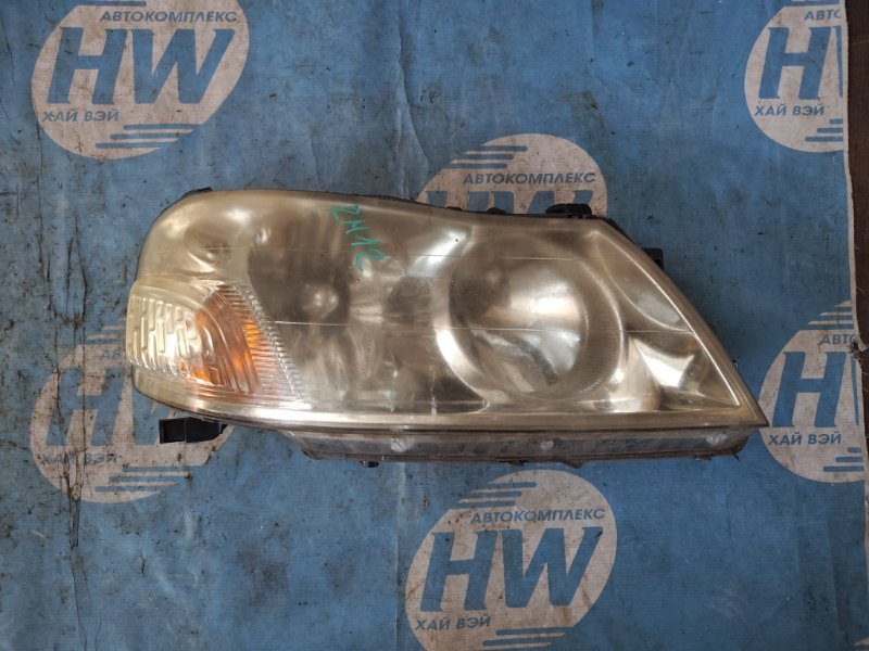 Фара Nissan Liberty RM12 QR20 правая (б/у)