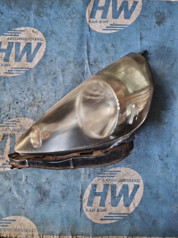 Фара Honda Fit GD1 L13A левая (б/у)