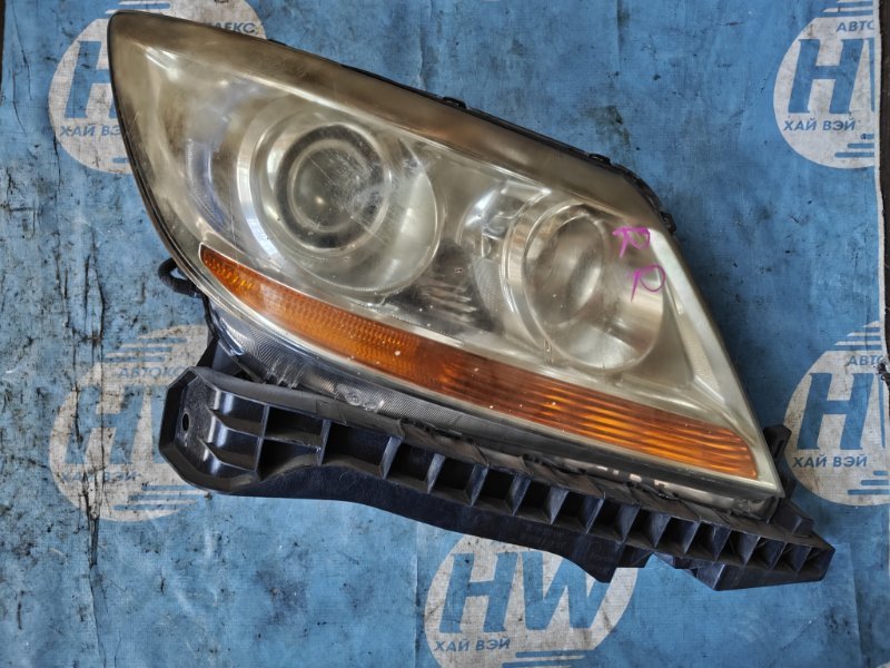 Фара Honda Elysion RR3 J30A правая (б/у)