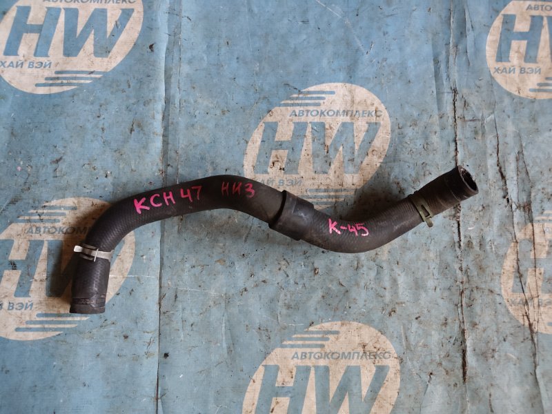 Патрубок радиатора нижний Toyota Hiace Regius RCH47 3RZFE (б/у)