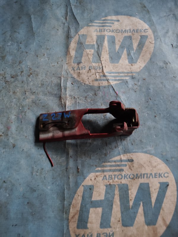 Петля капота Mitsubishi Colt Plus Z27W 4G15T (б/у)