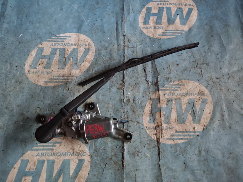 Моторчик заднего дворника Mitsubishi Delica PE8W 4M40 (б/у)