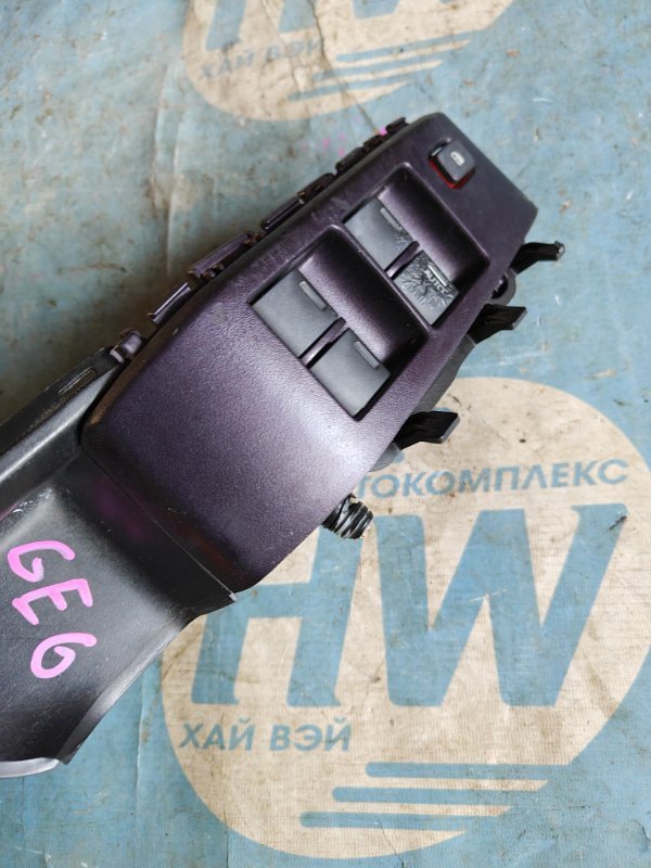 Блок упр. стеклоподъемниками Honda Fit GE6 L13A передний правый (б/у)