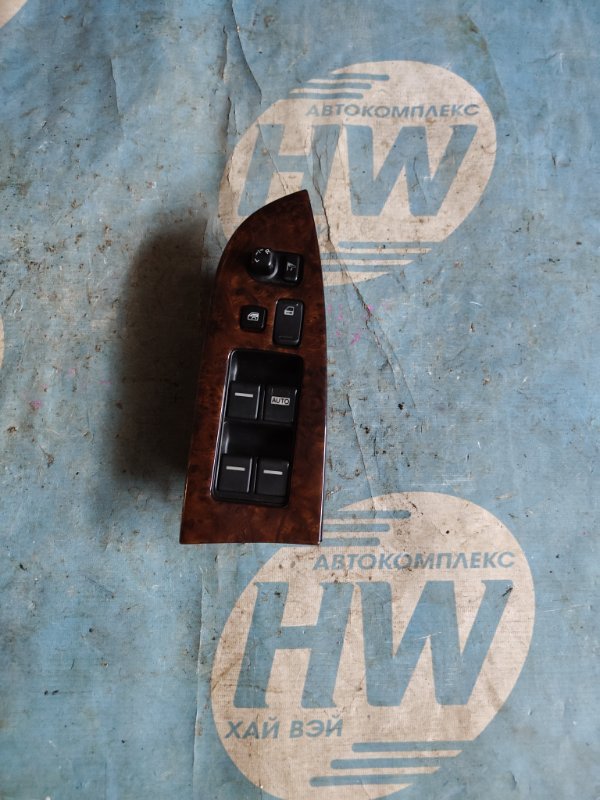 Блок упр. стеклоподъемниками Honda Inspire UC1 J30A передний правый (б/у)