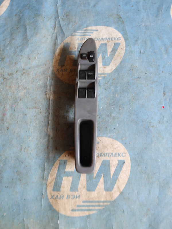 Блок упр. стеклоподъемниками Toyota Nadia SXN10 3SFE передний правый (б/у)