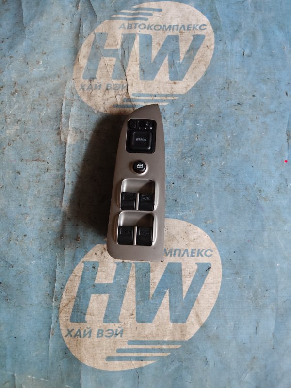 Блок упр. стеклоподъемниками Honda CR-V RD5 K20A передний правый (б/у)