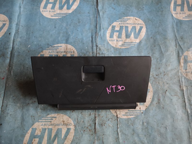 Бардачок пассажирский Nissan X-Trail NT30 QR20 (б/у)