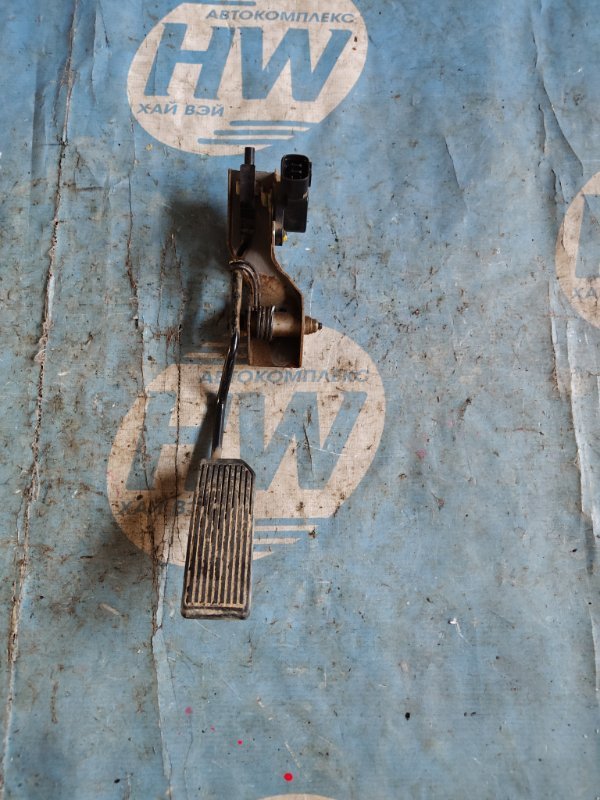 Педаль газа Nissan X-Trail NT30 QR20 (б/у)