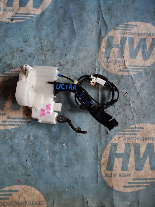 Замок двери Honda Inspire UC1 J30A задний правый (б/у)