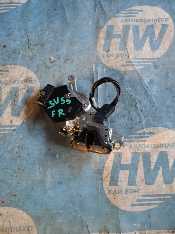 Замок двери Toyota Vista Ardeo SV55 3SFE передний правый (б/у)