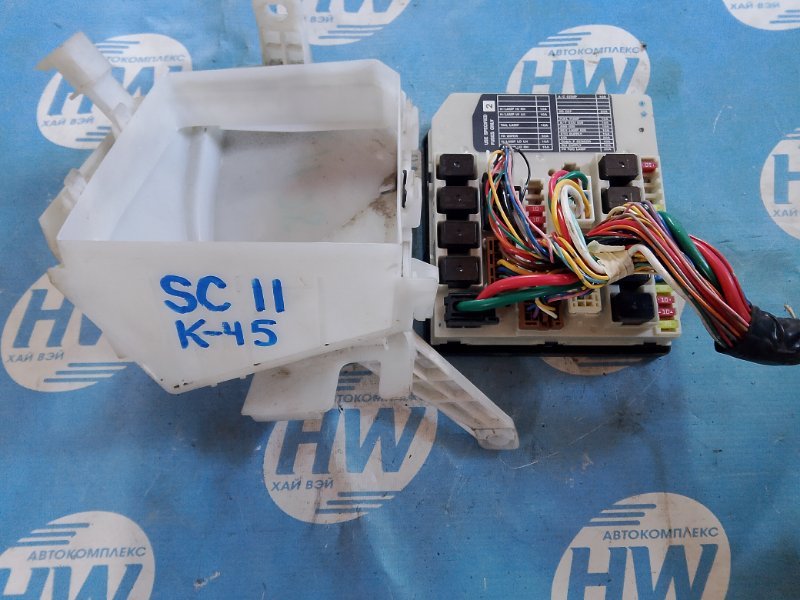 Блок предохранителей Nissan Tiida Latio SC11 HR15 (б/у)