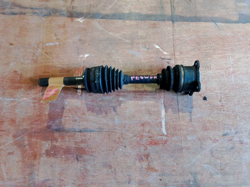 Привод Mitsubishi Delica PE8W 4M40 передний правый (б/у)