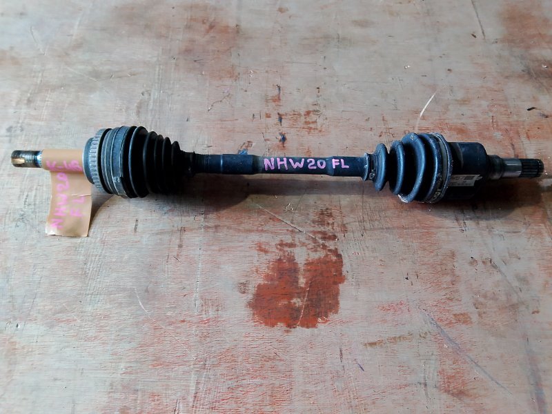 Привод Toyota Prius NHW20 1NZFXE передний левый (б/у)