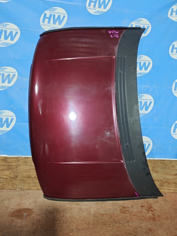 Капот Mitsubishi Chariot N43W 4G63 (б/у)