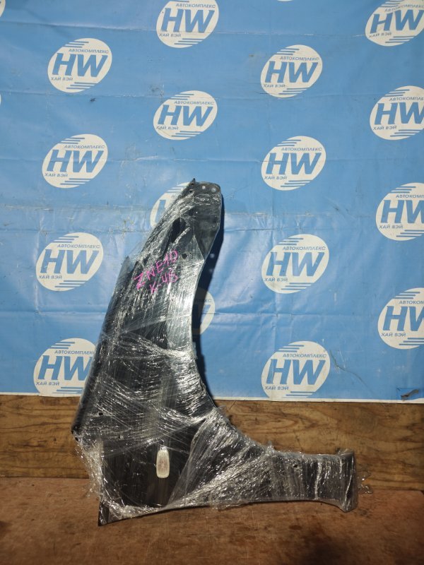 Крыло Toyota Wish ZNE10 1ZZ переднее правое (б/у)