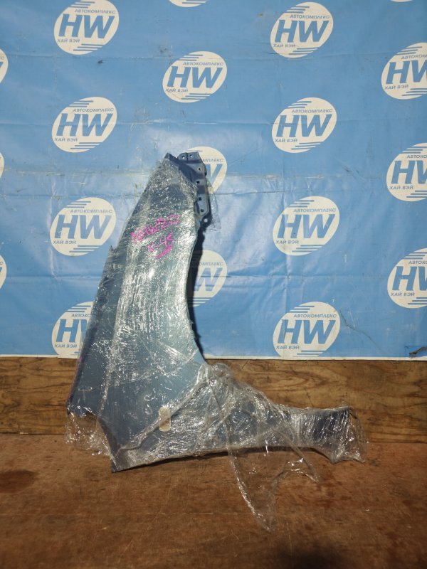 Крыло Toyota Prius NHW20 1NZFXE переднее правое (б/у)