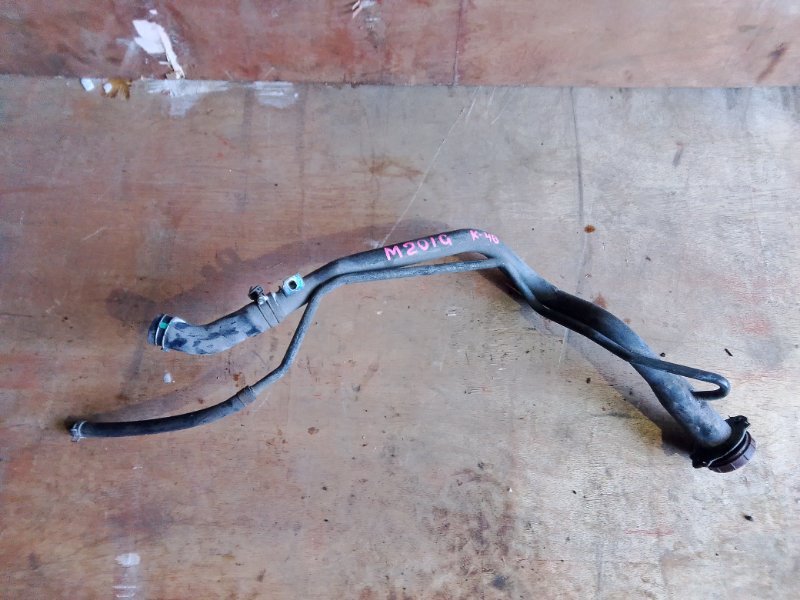 Горловина топливного бака Daihatsu YRV M201G K3VET (б/у)