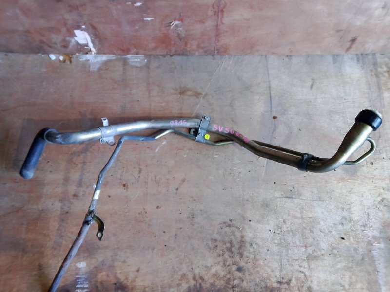 Горловина топливного бака Toyota Vista Ardeo SV50 3SFSE (б/у)