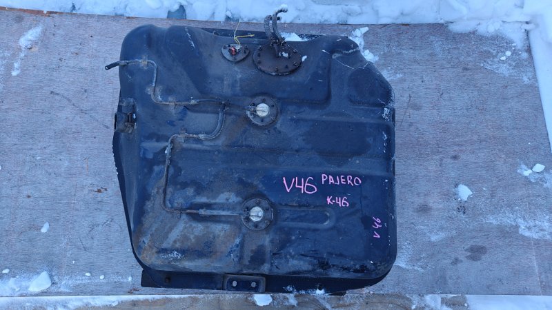 Бензобак Mitsubishi Pajero V46 4M40 (б/у)