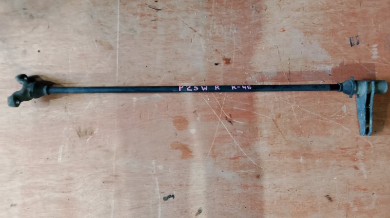 Торсион Mitsubishi Delica P25W 4D56 правый (б/у)