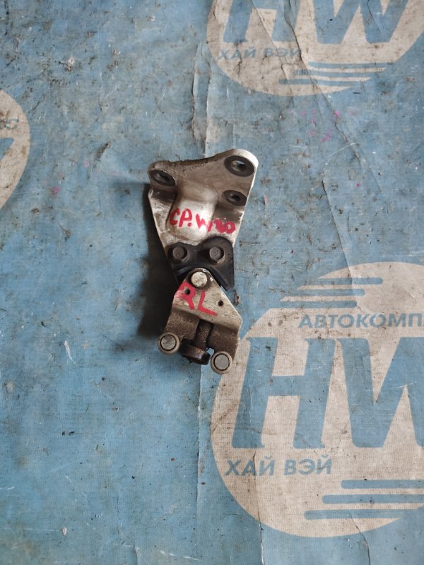 Ролик раздвижной двери Nissan Largo W30 KA24 левый (б/у)