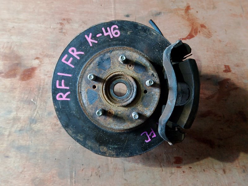 Ступица Honda Stepwgn RF1 B20B передняя правая (б/у)