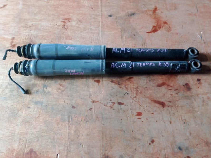 Амортизатор Toyota Ipsum ACM21 2AZFE задний (б/у)