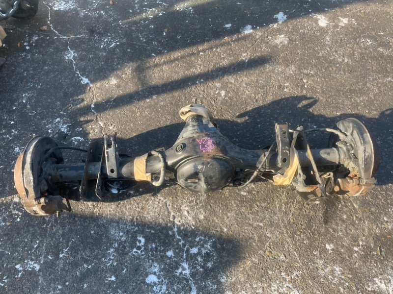 Мост Mitsubishi Pajero V26 4M40 задний (б/у)