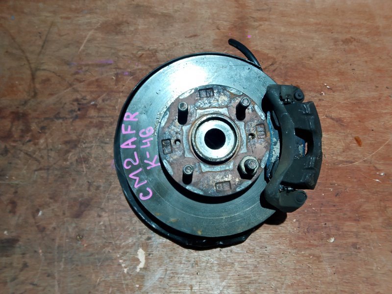 Ступица Mitsubishi Lancer CM2A 4G15 передняя правая (б/у)