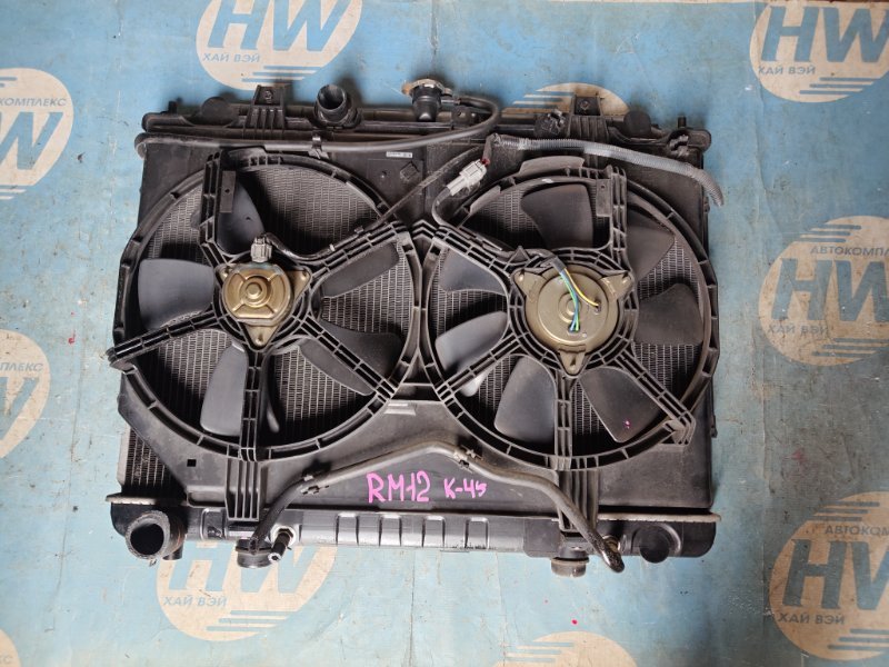 Радиатор Nissan Liberty RM12 QR20 (б/у)