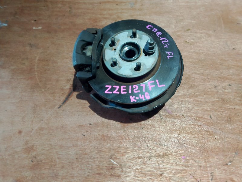 Ступица Toyota Will Vs ZZE127 1ZZ передняя левая (б/у)