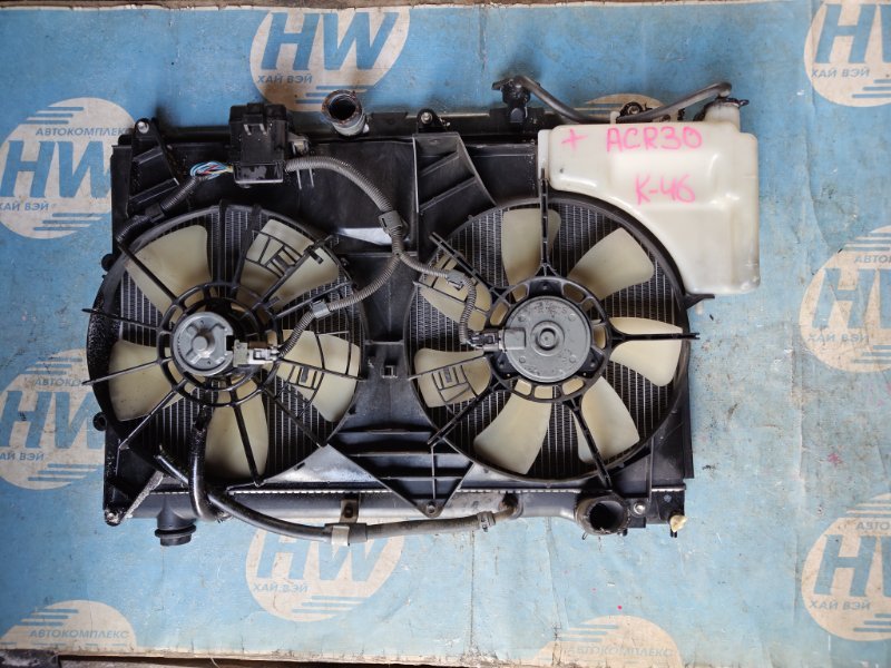 Радиатор Toyota Estima ACR30 2AZFE (б/у)