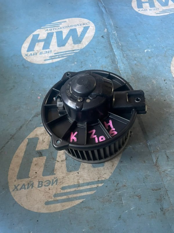 Мотор печки Toyota Hiace KZH106 1KZ (б/у)