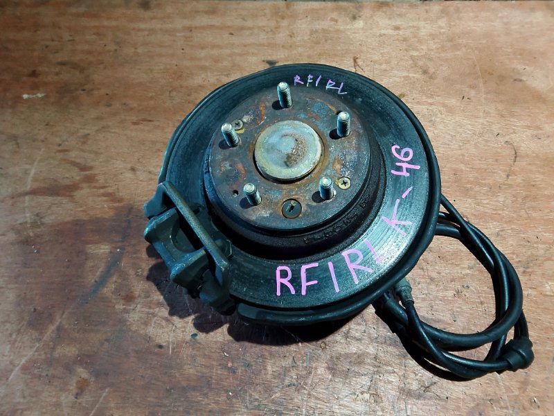 Ступица Honda Stepwgn RF1 B20B задняя левая (б/у)