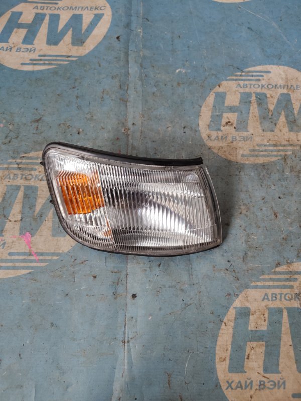 Габарит Mitsubishi Chariot N43W 4G63 правый (б/у)