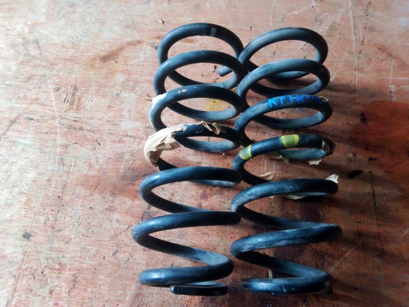 Пружина Honda Stepwgn RF1 B20B задняя (б/у)