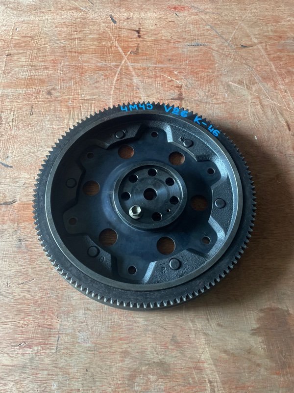 Маховик Mitsubishi Pajero V26 4M40 (б/у)