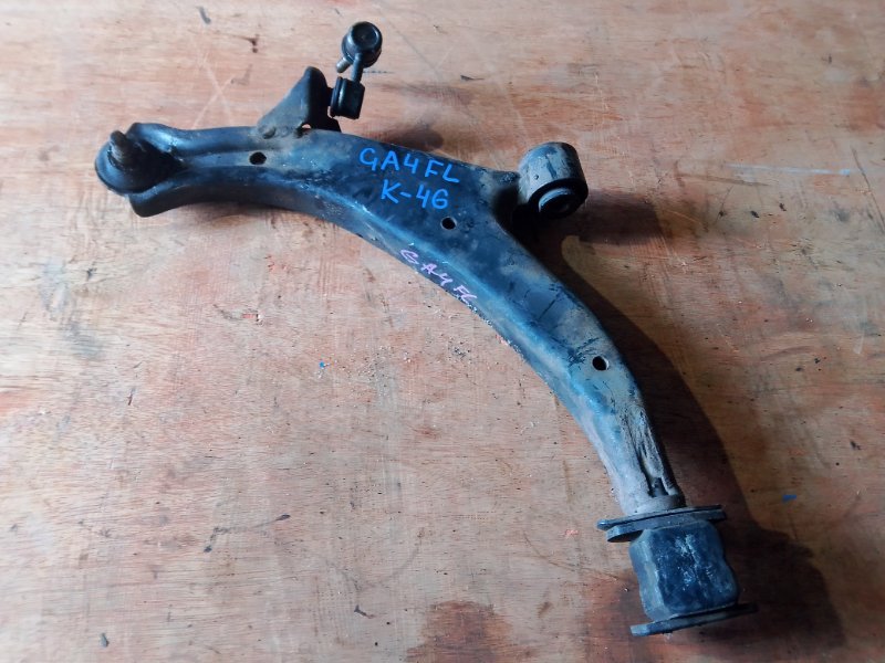 Рычаг нижний Honda Capa GA4 D15B передний левый (б/у)