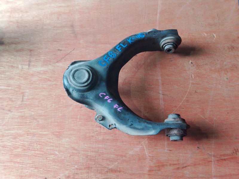 Рычаг верхний Honda Accord CF6 F23A передний левый (б/у)