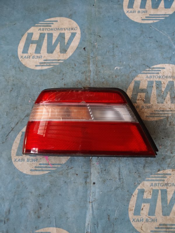 Стоп Nissan Bluebird EU14 SR18 левый (б/у)