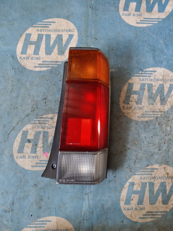 Стоп Mazda Bongo Friendee SGL5 WLT правый (б/у)