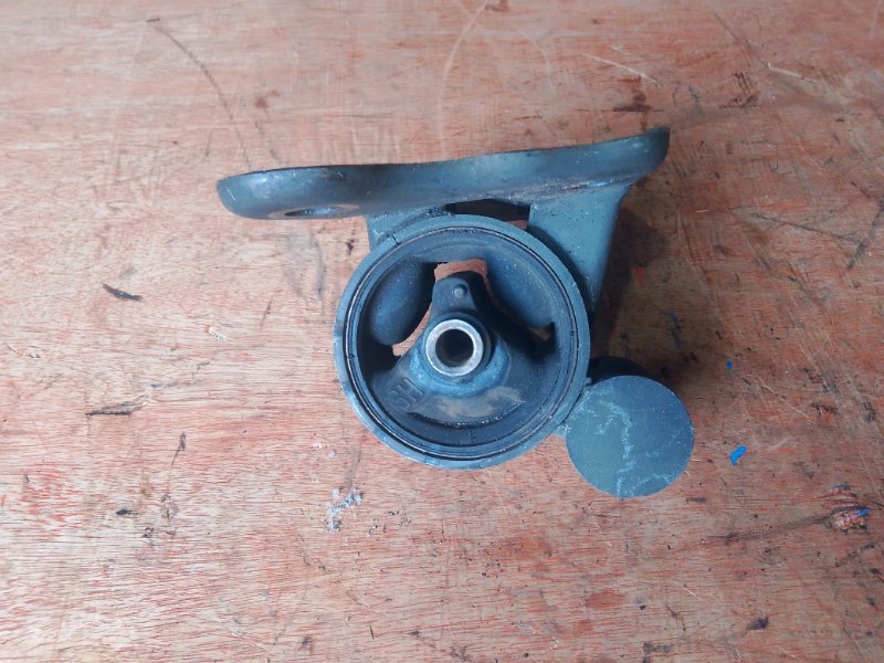 Подушка двс Mitsubishi Lancer CM2A 4G15 левая (б/у)