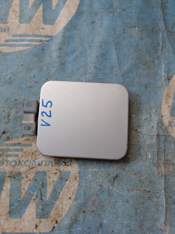 Лючок бензобака Mitsubishi Pajero V25 6G74 (б/у)