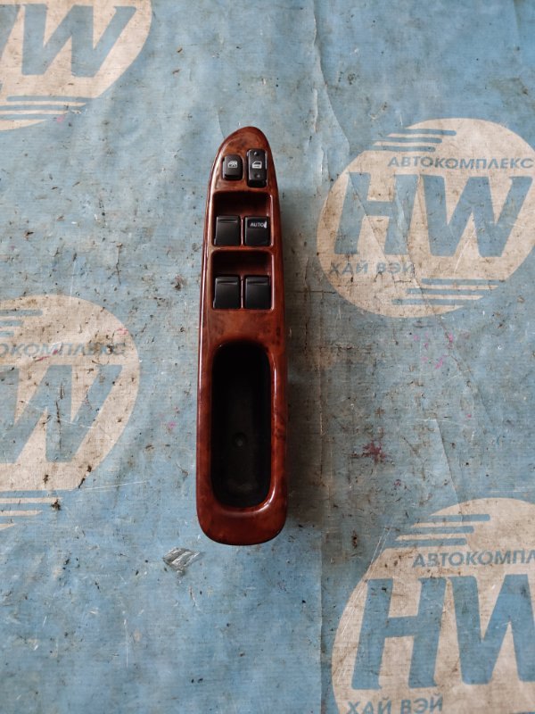 Блок упр. стеклоподъемниками Toyota Vista Ardeo SV50 3SFSE передний правый (б/у)