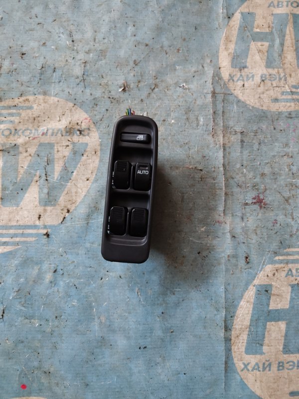 Блок упр. стеклоподъемниками Daihatsu YRV M201G K3VET передний правый (б/у)