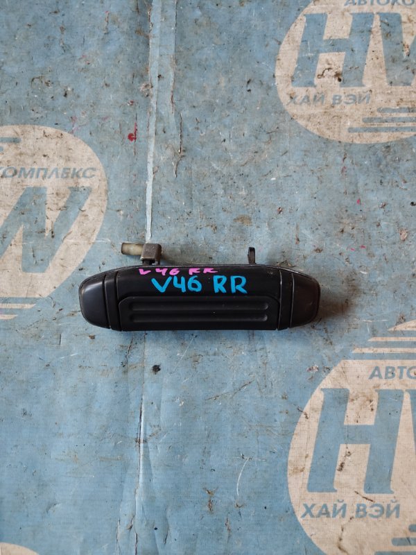 Ручка двери внешняя Mitsubishi Pajero V46 4M40 задняя правая (б/у)