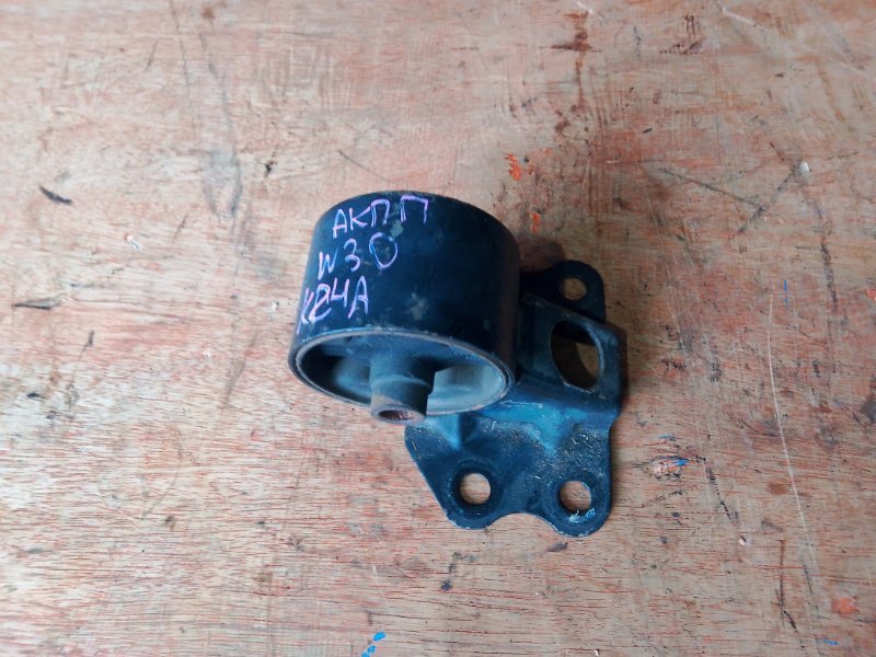 Подушка акпп Nissan Largo W30 KA24 (б/у)