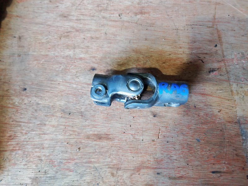 Рулевой карданчик Honda Odyssey RA6 F23A (б/у)