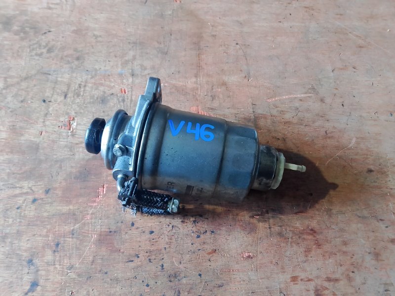 Насос ручной подкачки Mitsubishi Pajero V46 4M40 (б/у)