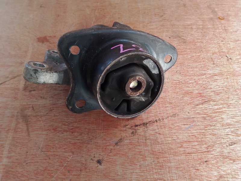Подушка двс Mitsubishi Colt Plus Z27W 4G15T левая (б/у)